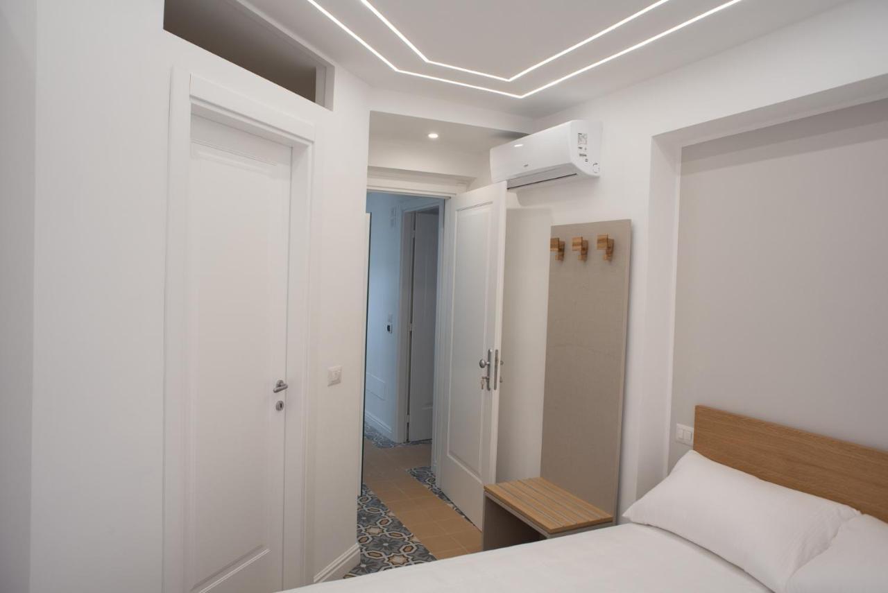 Palazzotto 902 Bed & Breakfast Crotone Dış mekan fotoğraf
